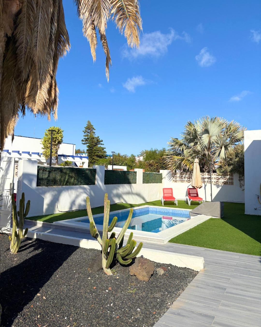 Villa Beachfront - La Casa Del Mar